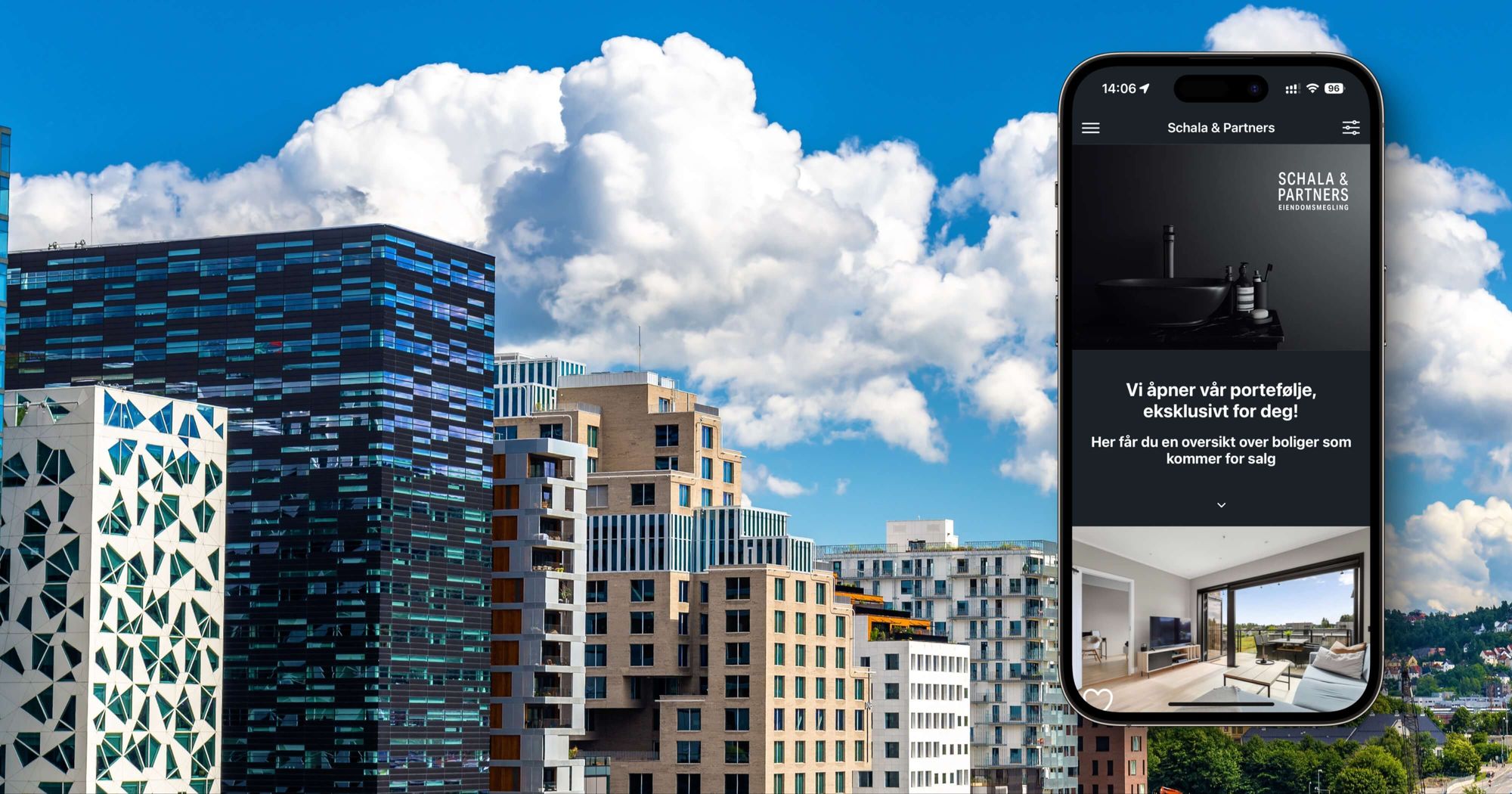Bygningene i Barcode i Oslo, med en iPhone lagt over som viser frem appen BoligNytt. Foto.